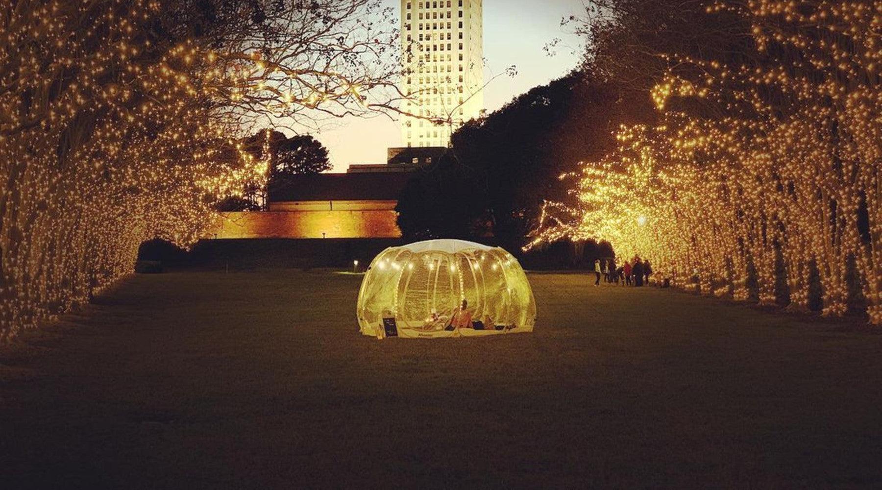 Hosting an Unforgettable Outdoor Thanksgiving Dinner with a Pop-Up Bubble Tent - Alvantor
