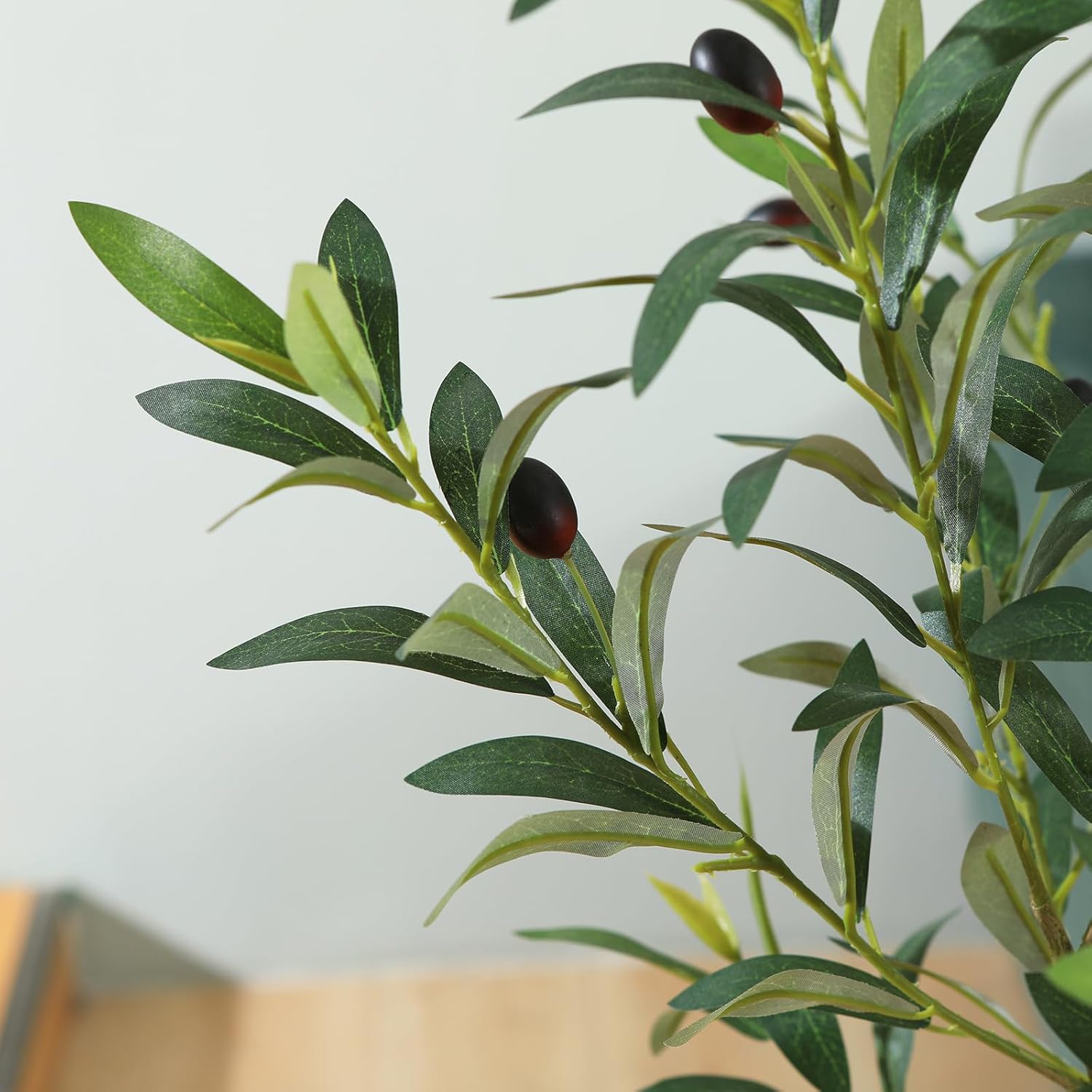 5FT/6FT Faux Olive Tree with Pot – Artificial Indoor Plant with Wood Branches & Fruit for Home Decor